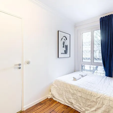 Guestready - Bohemian Charm Near Bercy Park Appartamento Parigi